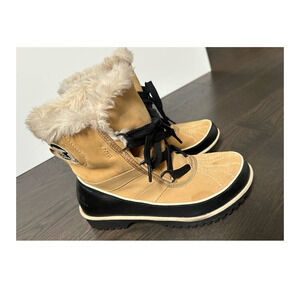 Sorel Tivoli II Suede‎ Snow Boots - Women's Size US 6